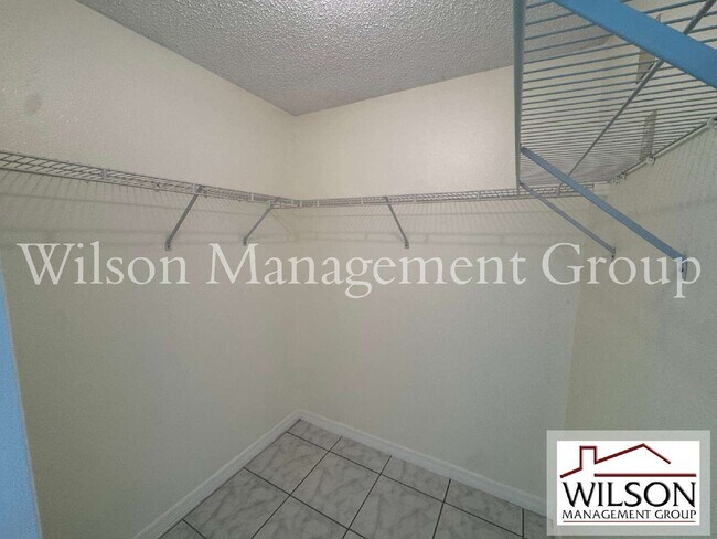 Building Photo - 7872 Elmstone Cir
