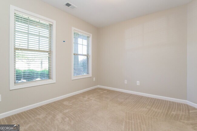Building Photo - 416 Arrowhead Trail