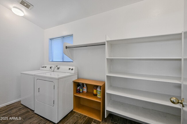 Building Photo - 22830 N 24th St