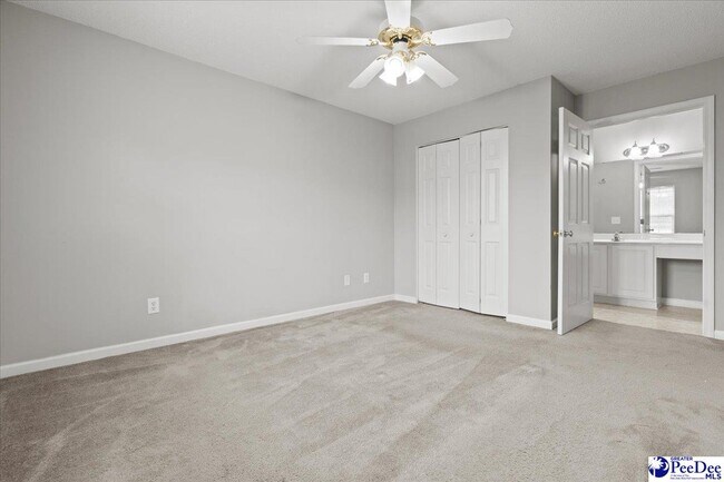 Building Photo - 529 3rd Loop Rd