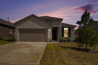 Building Photo - 241 Seven Pnes Dr