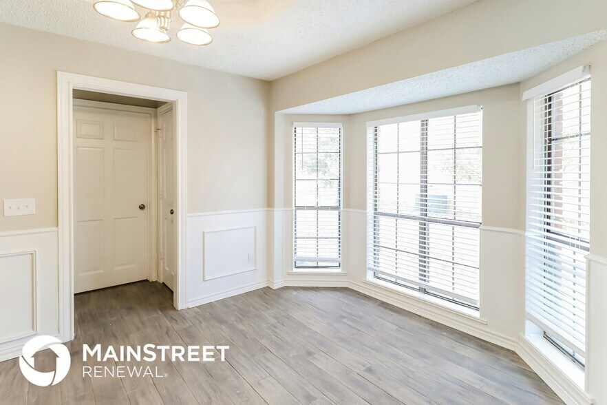 Building Photo - 2517 Dove Creek Ln