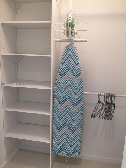 Building Photo - 5300 Paseo Blvd