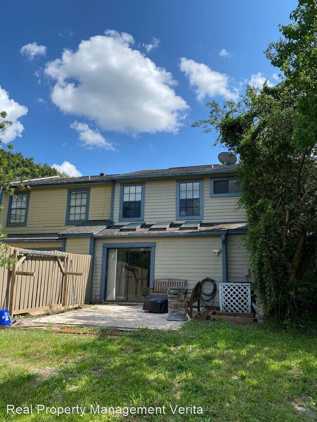 Building Photo - 2 br, 2.5 bath House - 2888 Wareham Ct
