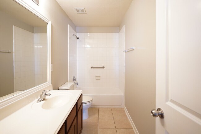 Building Photo - 28038 Emma Gardens Ln