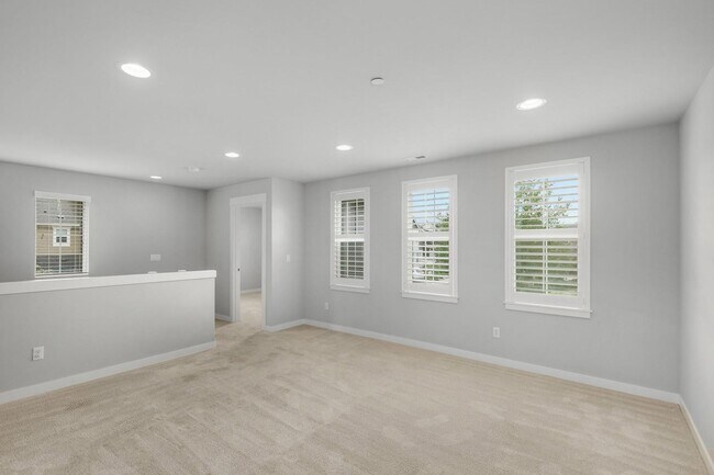 Building Photo - 6 Bedroom Home in Brookside at the Woodlands