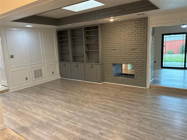 Building Photo - 410 Peacock Cir