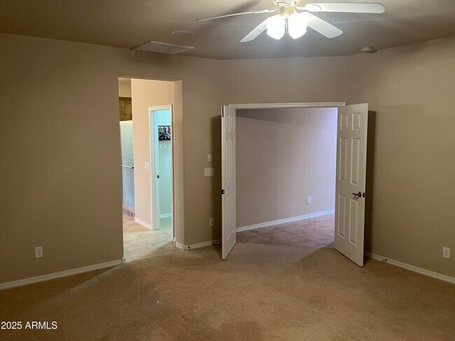 Building Photo - 18137 W Orchid Ln