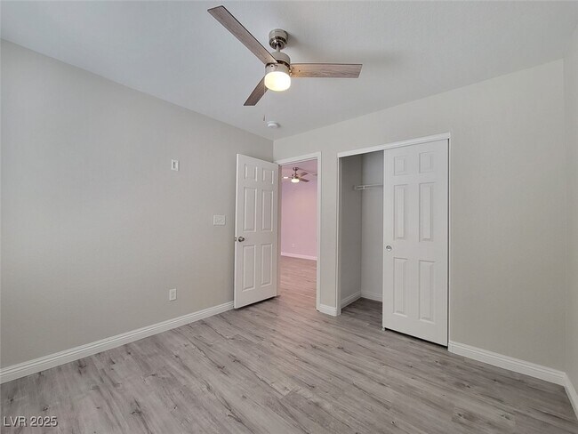 Building Photo - 4673 Aventura Canyon Ct