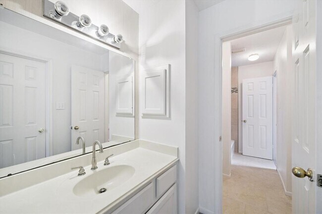 Building Photo - 3115 Woodcreek Glen Ln