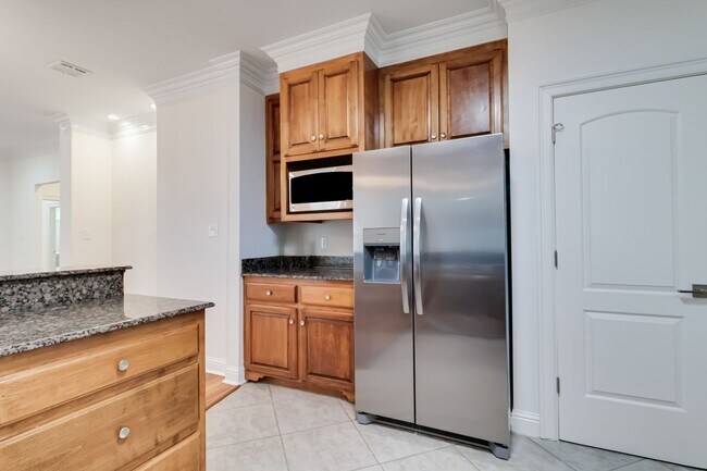 Building Photo - Beautifully Renovated 4-Bedroom Home in Stonehaven on the River