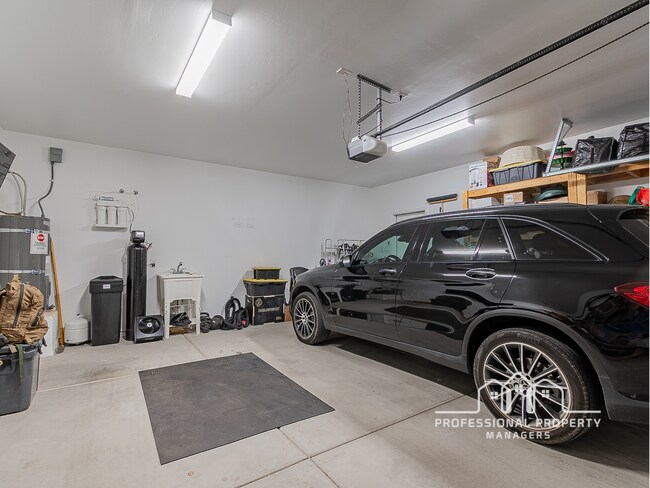 Building Photo - “Modern 4-Bedroom, 2-Bathroom Solar Home in El Rancho”