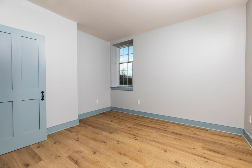 Building Photo - 86 Chosen Vale Ln