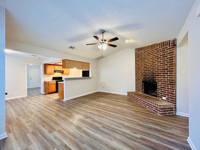 Building Photo - 9317 Kempler Dr