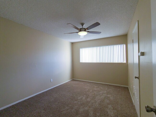 Building Photo - Spacious Serra Mesa Apartment Coming Soon!