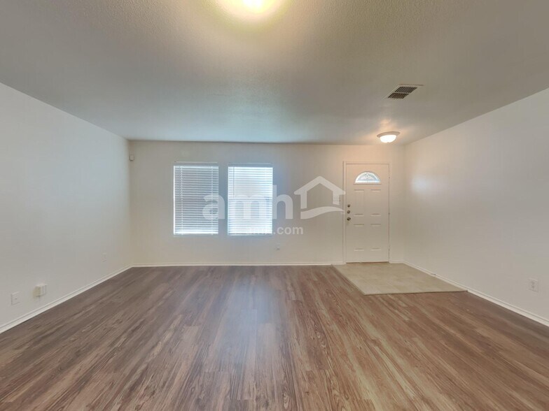 Building Photo - 4229 Golden Horn Ln