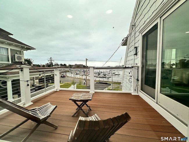Building Photo - 49 Seaview Ave