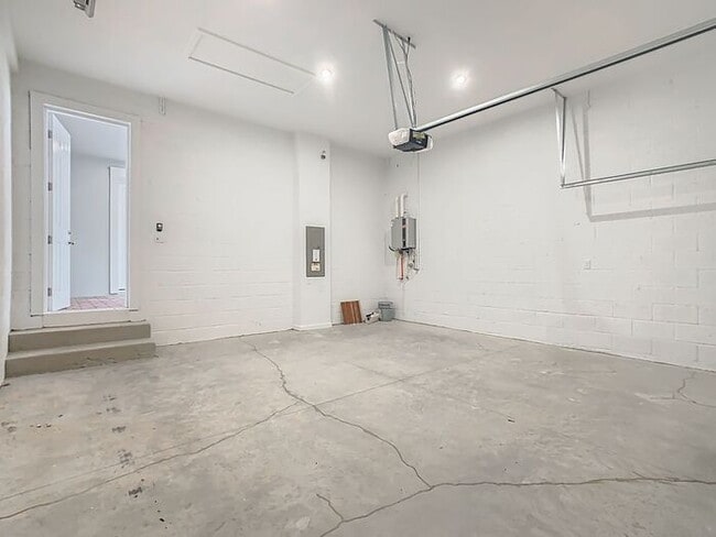 Building Photo - Brand New Luxury Town House in Island Village a Celebration, FL maintenance free community.