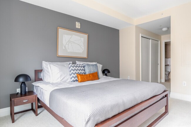 Building Photo - 2221 I St NW