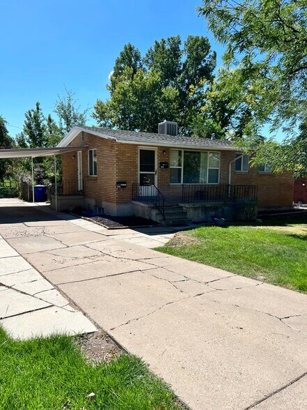 Building Photo - 971 Bel Mar Dr