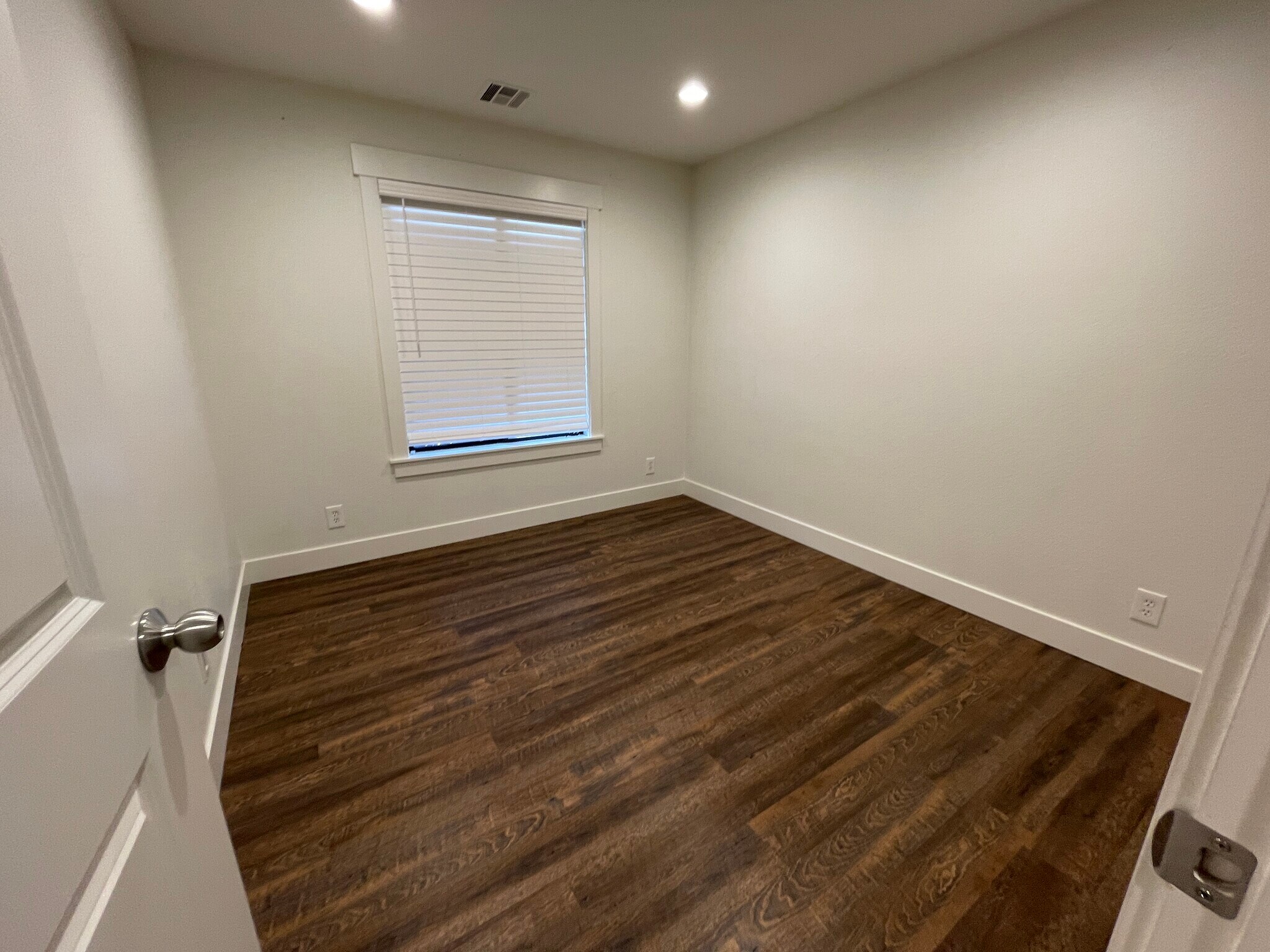 Building Photo - 6893 S Countrywoods Cir