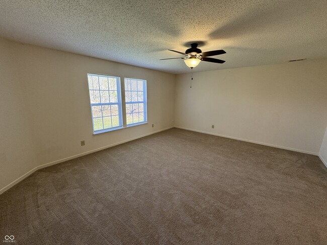 Building Photo - 2274 Bridlewood Dr