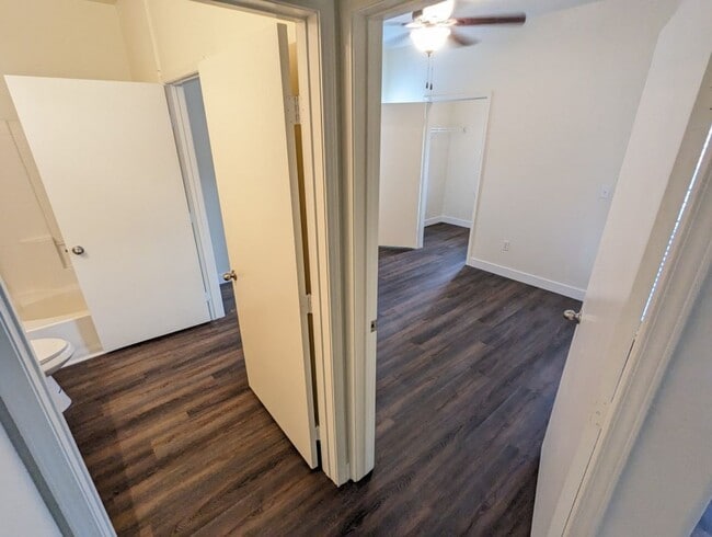 Building Photo - 8250 N Grand Canyon Dr