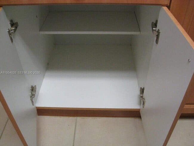 Building Photo - 4650 NW 97th Ct