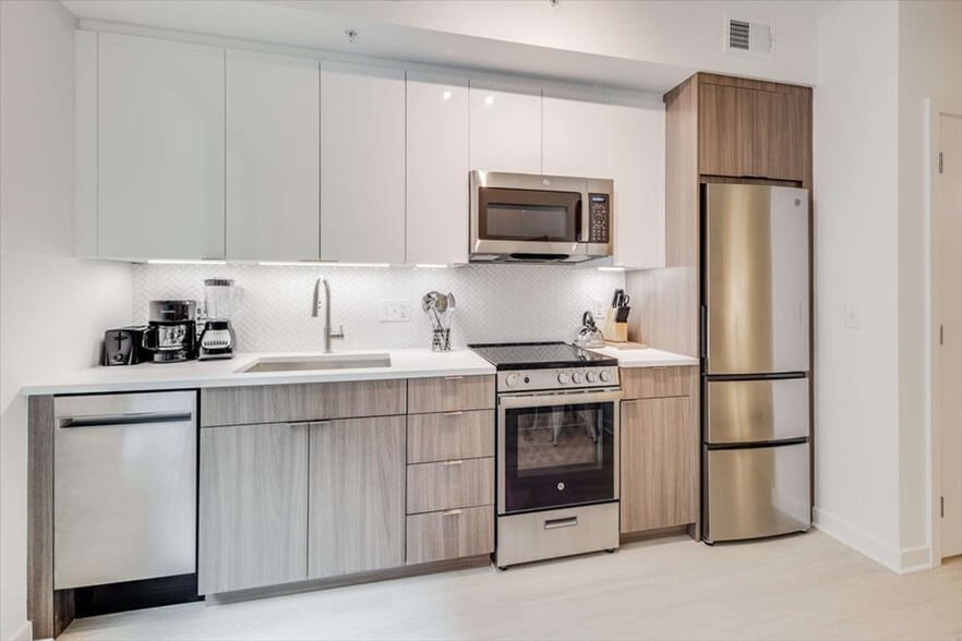 Building Photo - 1051 First Street Northeast-SI ID1041671P