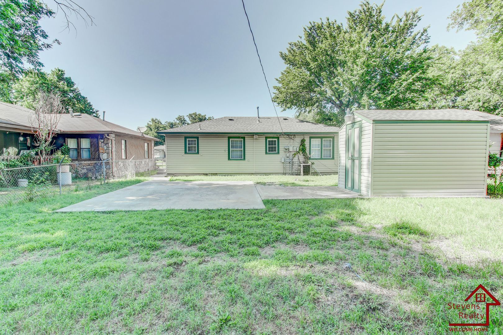 Building Photo - 1806 NW Lincoln Ave