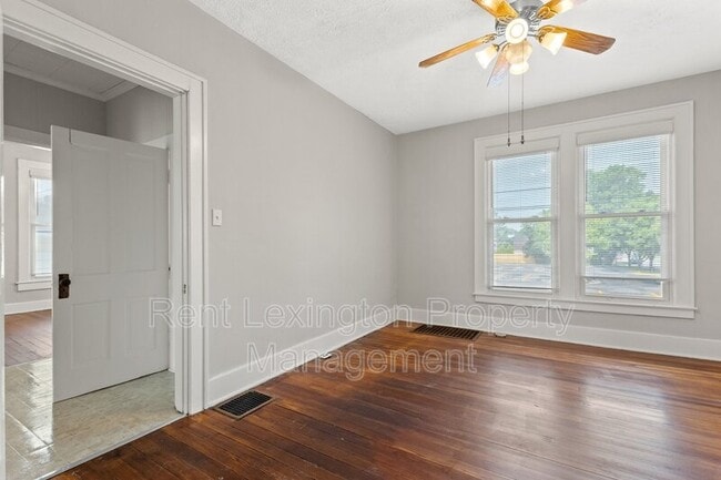 Building Photo - 602 E Jackson St
