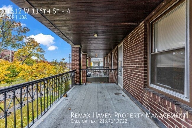 Building Photo - 1512 W 116th St
