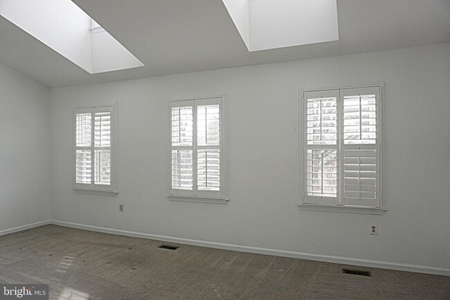 Building Photo - 12103 Gatewater Dr