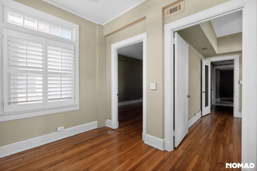 Building Photo - 2068 Walton Wy