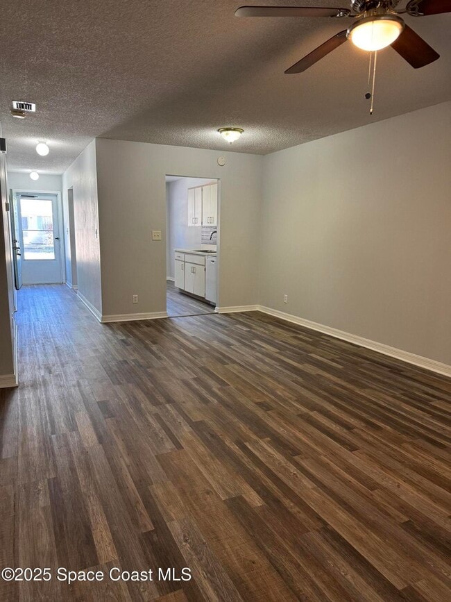 Building Photo - 4546 Memory Ln