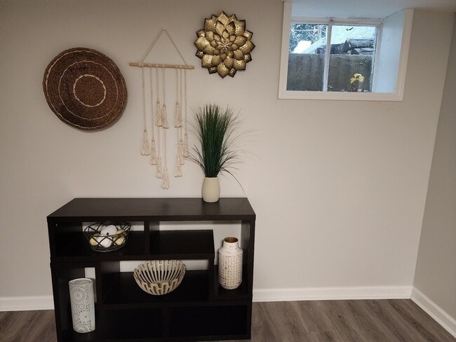 Building Photo - 1215 Trotwood Ave