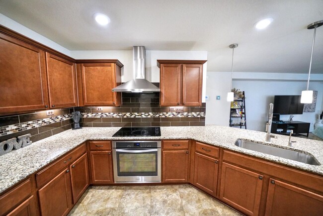 Building Photo - Charming 3-Bedroom Home in Meadows of Copp...