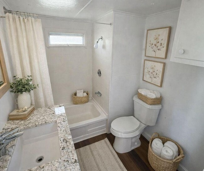 Building Photo - 925 Ponce De Leon Blvd