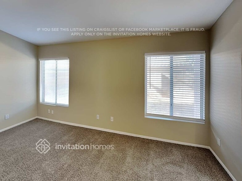 Building Photo - 20 S Surfside Dr