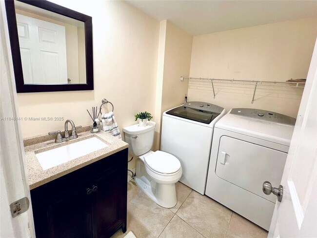 Building Photo - 182 Charter Way
