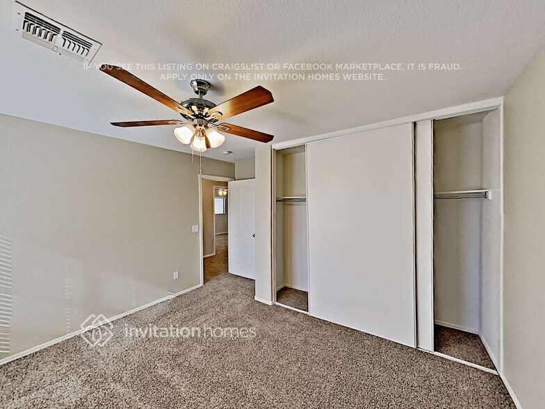 Building Photo - 11424 E Forge Ave