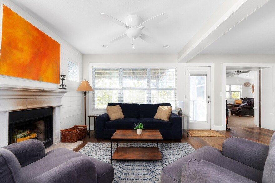 Building Photo - 709 Colonial Park Blvd