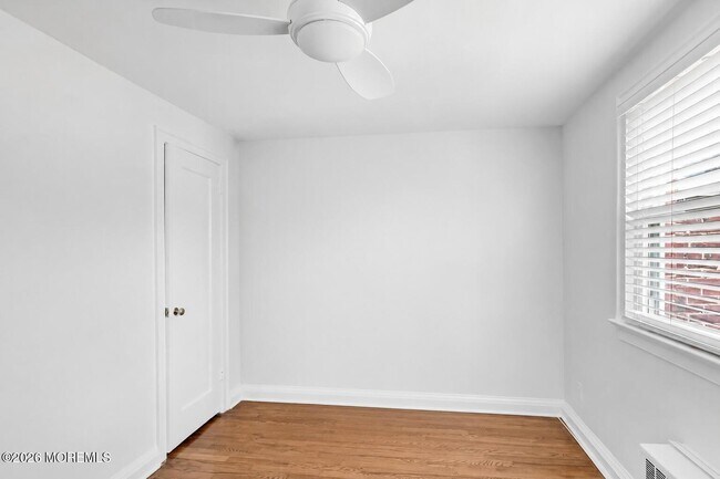 Building Photo - 138 Manor Dr