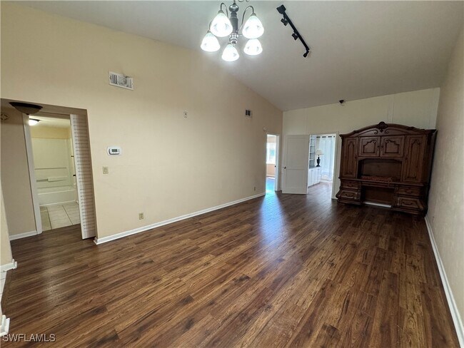 Building Photo - 4070 Looking Glass Ln