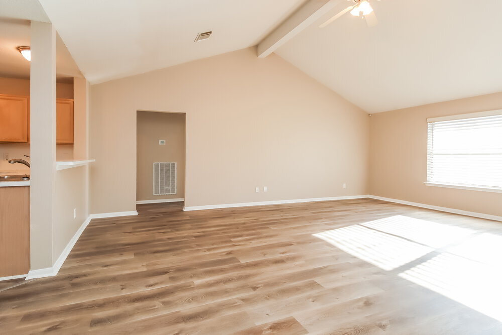 Building Photo - 10815 Malden Dr