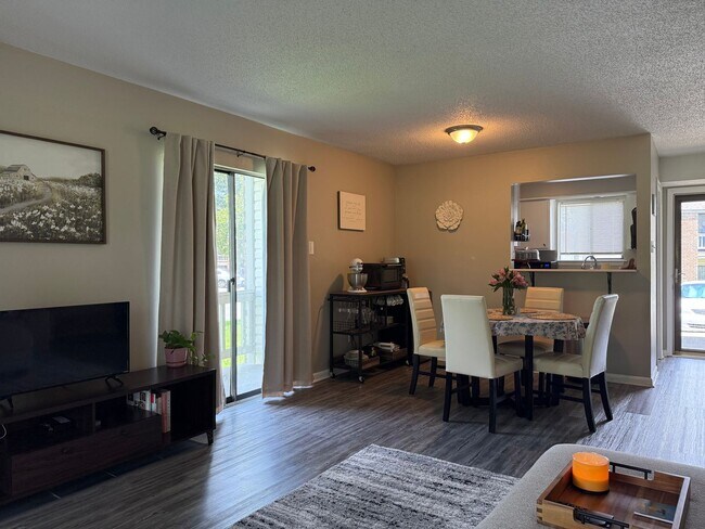 Building Photo - Maumelle Condo Available for Rent