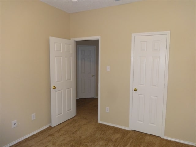 Building Photo - 2775 Ivy Hill Dr