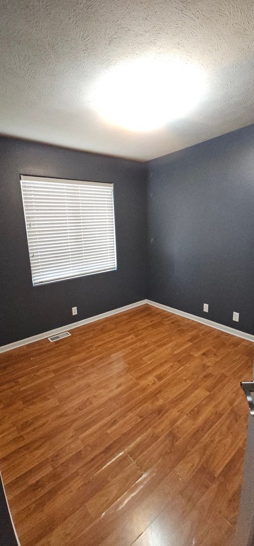 Building Photo - Charming 3BR House in Omaha