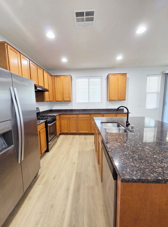 Building Photo - 5479 Bristol Grove Ln