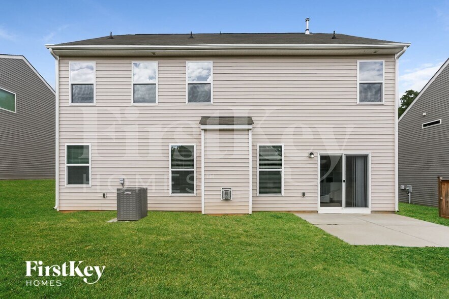 Building Photo - 106 Emperors Trl